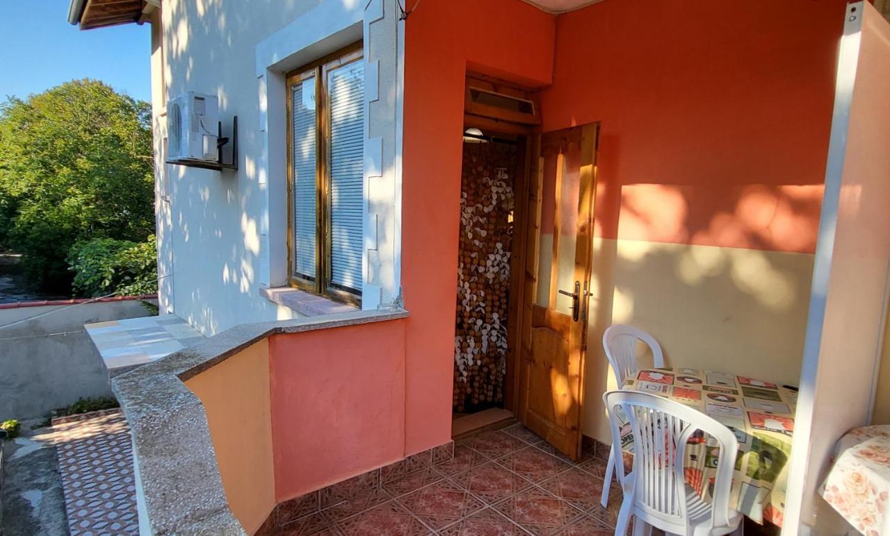 Amfora Guest House Бяла Экстерьер фото