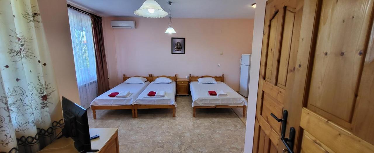 Amfora Guest House Бяла Экстерьер фото