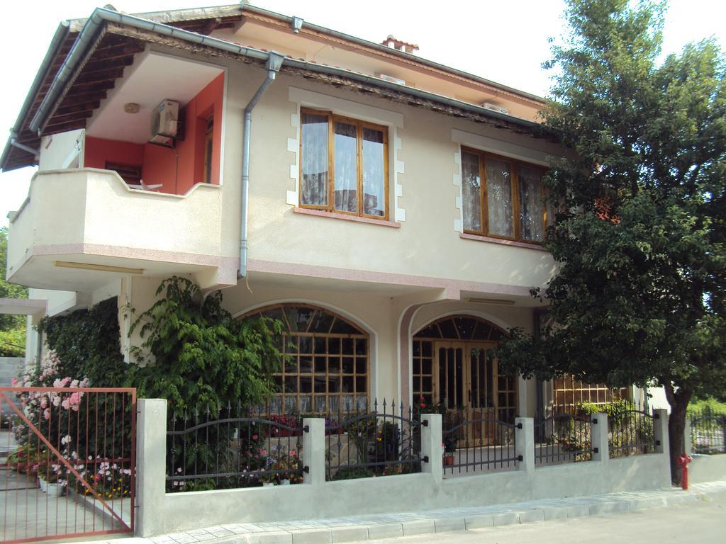Amfora Guest House Бяла Экстерьер фото